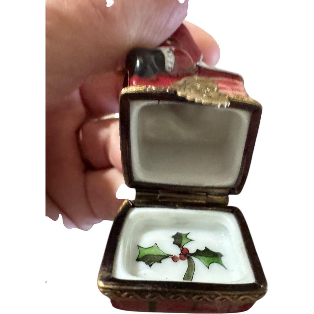 Limoges France Peint Main Santa in Chimney Trinket Box Christmas Gold Clasp - Picture 4 of 8